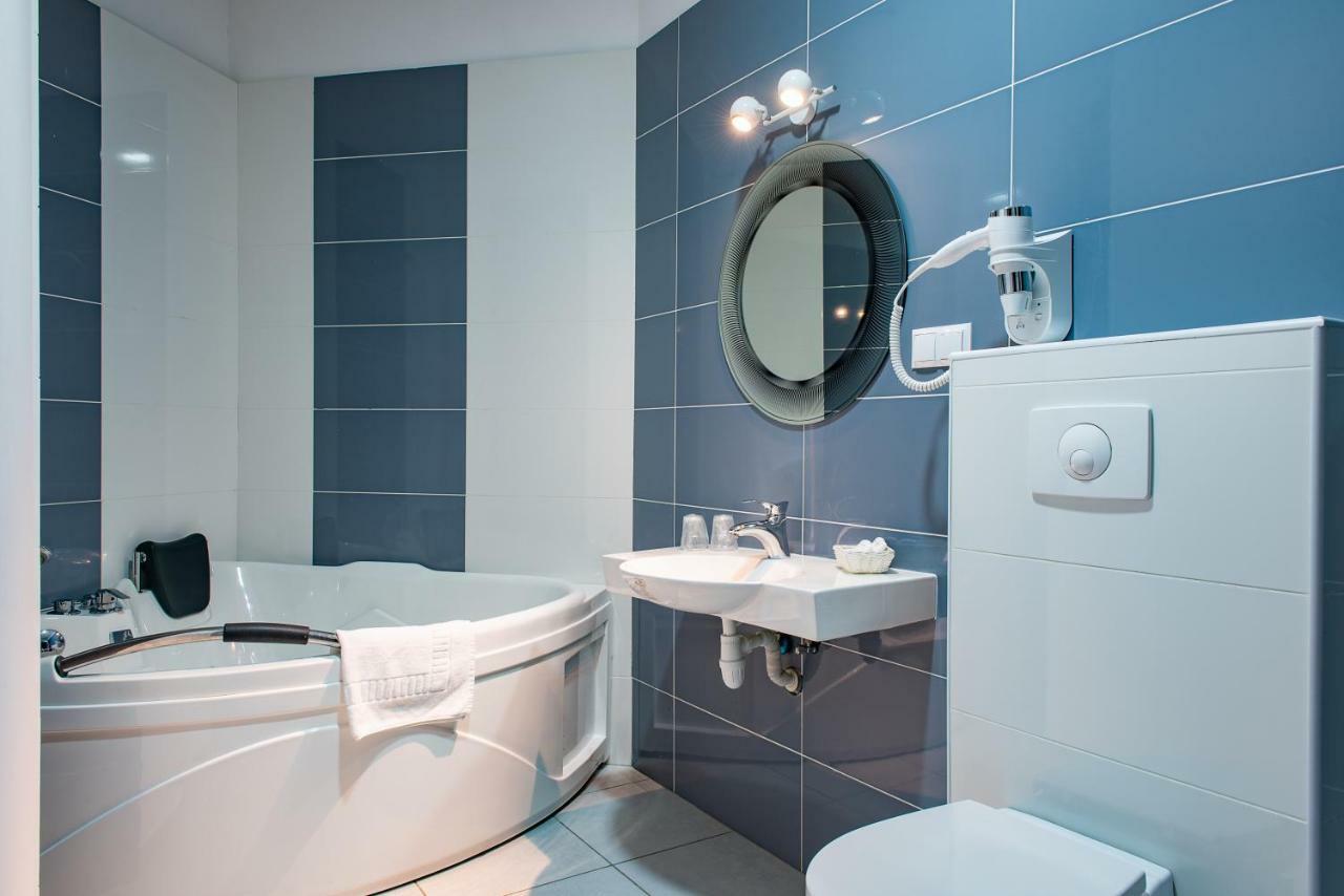 Hotel Rozdroze Nieborów Dış mekan fotoğraf